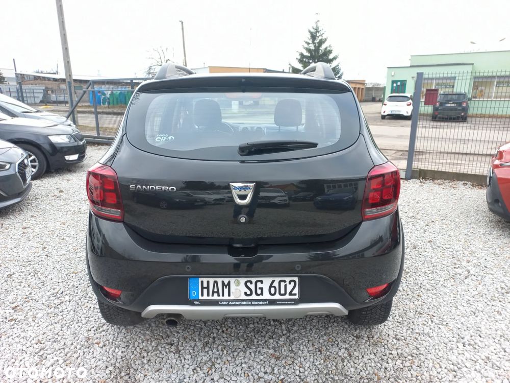 Dacia Sandero Stepway TCe 90 (S&S) Celebration - 12