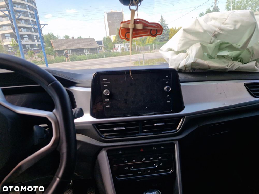 Volkswagen T-Roc 1.0 TSI OPF ACTIVE - 13