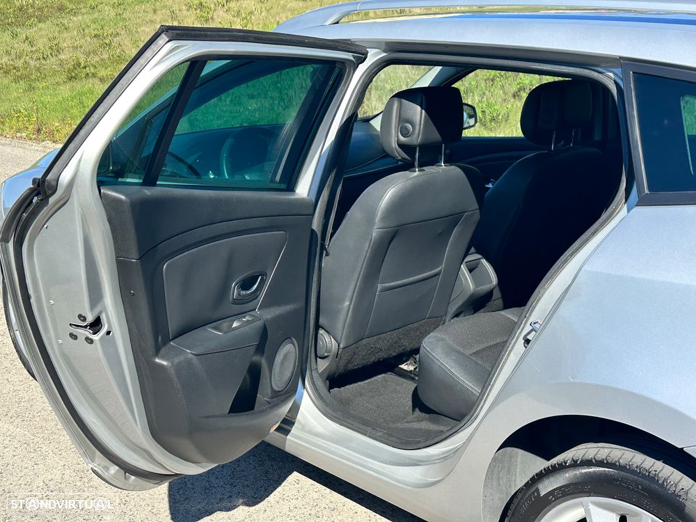 Renault Mégane Sport Tourer 1.5 dCi Dynamique S CO2 Champion - 17