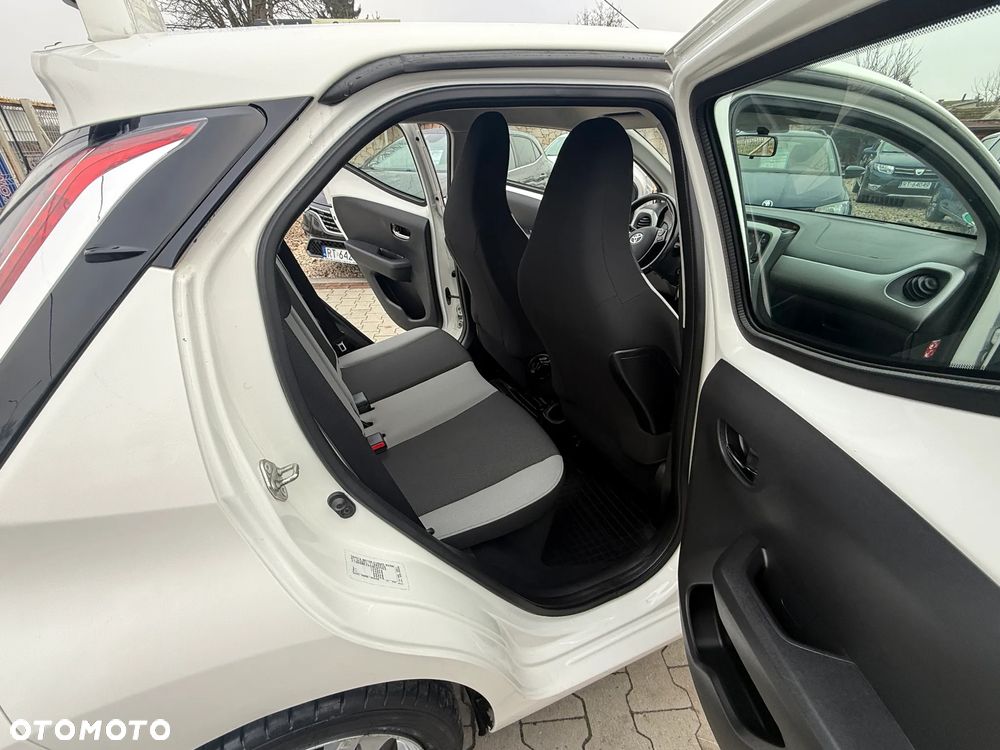 Toyota Aygo - 24