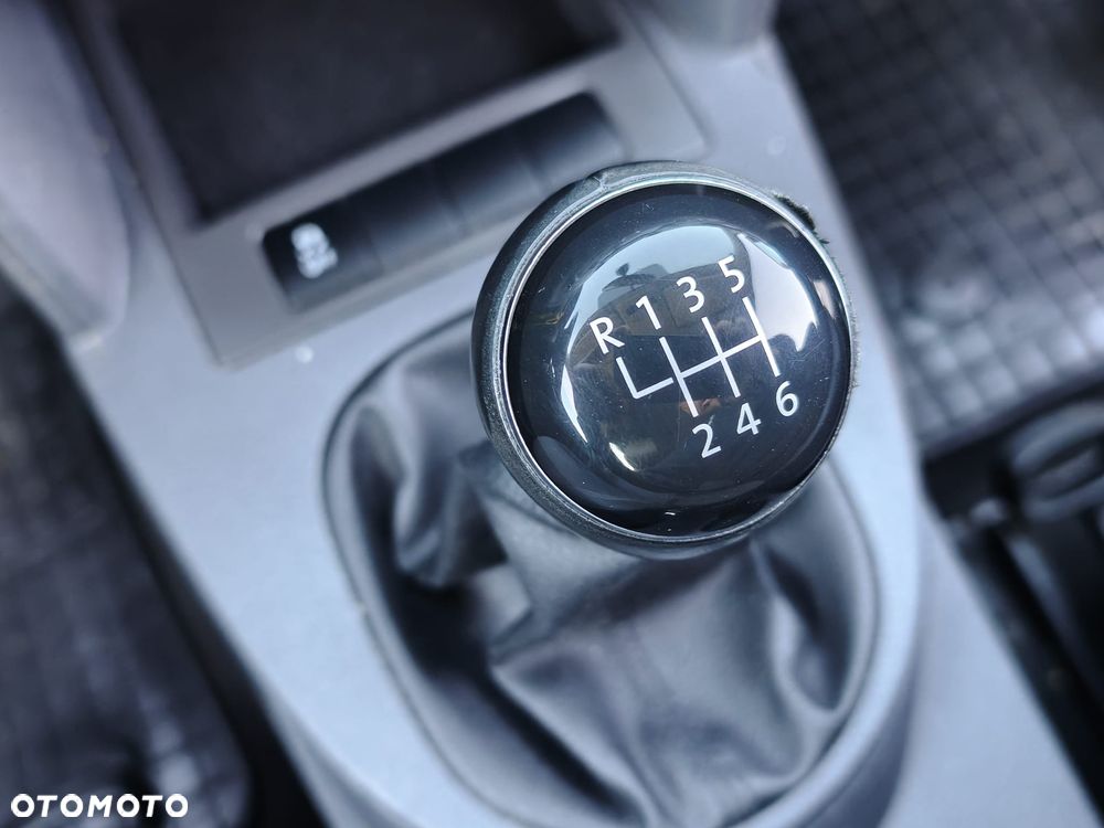 Volkswagen Caddy Maxi Highline - 18