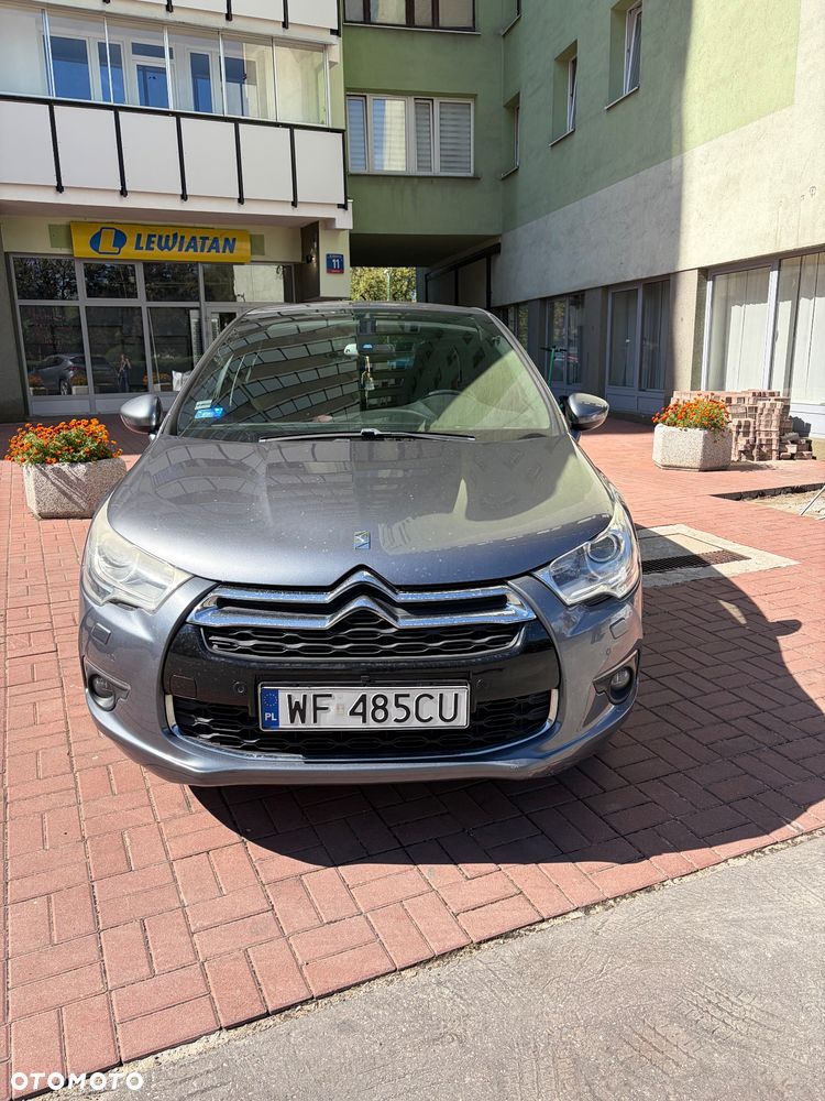 Citroën DS4 1.6 THP SoChic MCP - 3