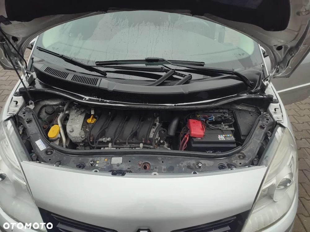 Renault Grand Scenic Gr 2.0 Confort Authentique - 35