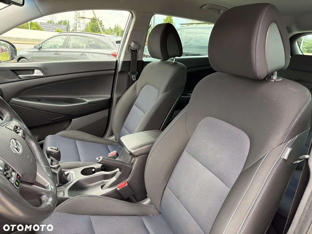 Hyundai Tucson 1.6 GDI BlueDrive Comfort 2WD - 12