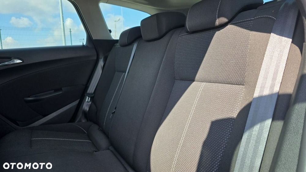 Opel Astra - 21