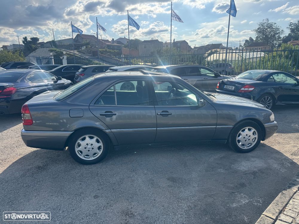 Mercedes-Benz C 220 D Elegance - 8