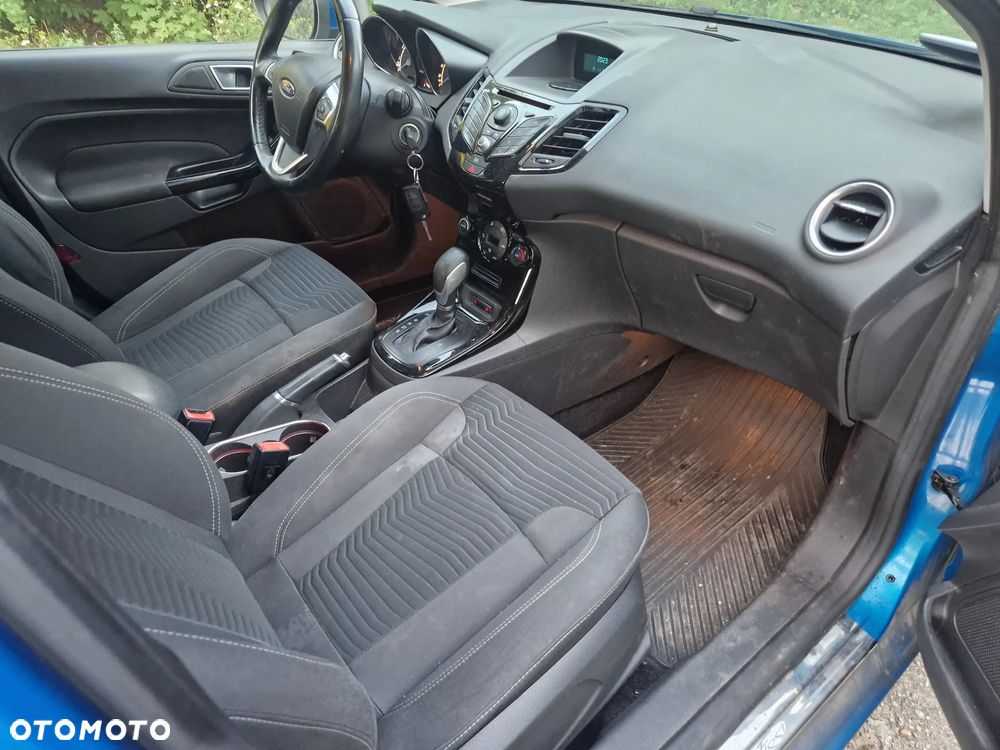 Ford Fiesta 1.0 EcoBoost Powershift Titanium - 8