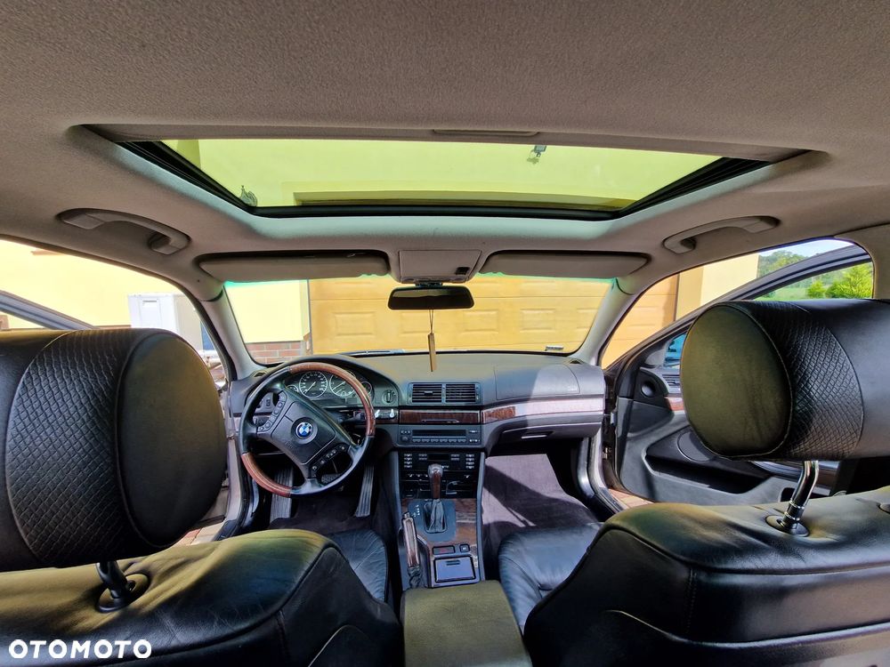 BMW Seria 5 - 11