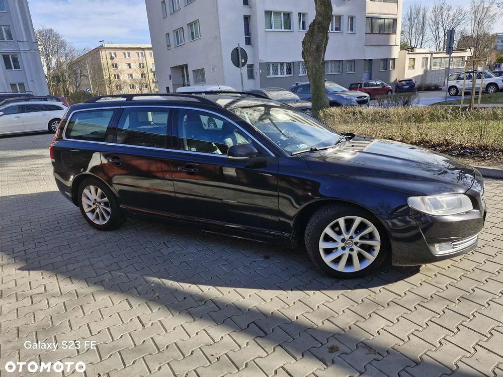 Volvo V70 D2 Geartronic Powershift Momentum - 2