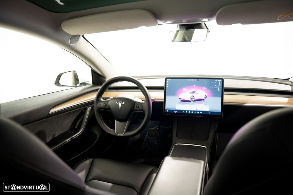 Tesla Model 3 Long Range Tração Traseira - 4