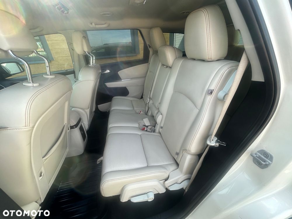 Fiat Freemont 2.0 Multijet Lounge AWD - 11