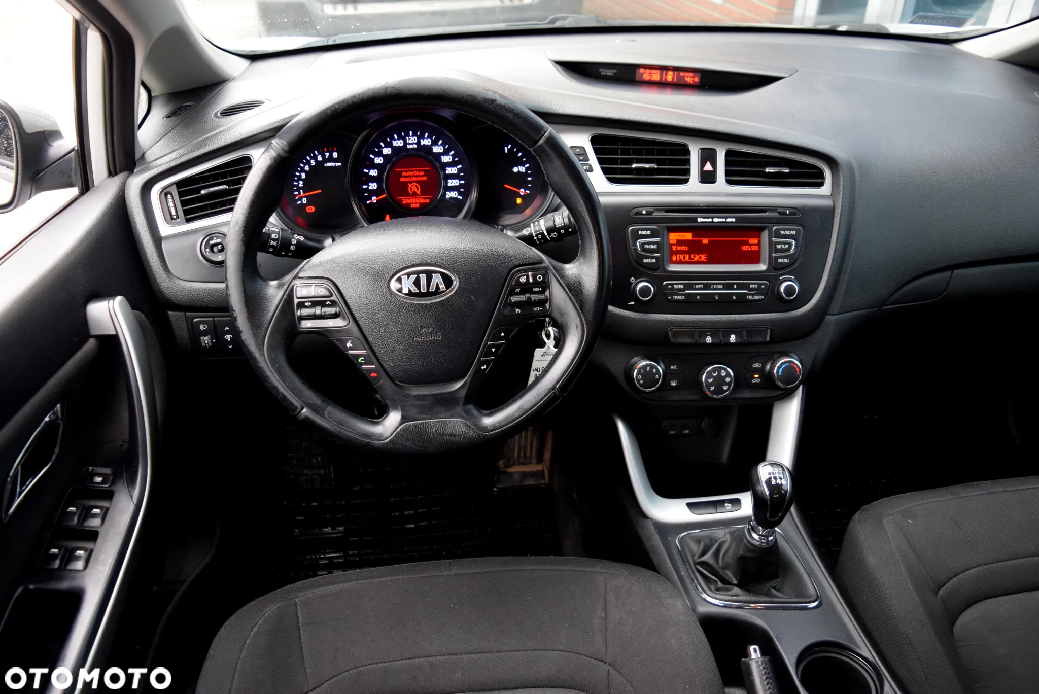 Kia Ceed Cee'd 1.4 L - 5