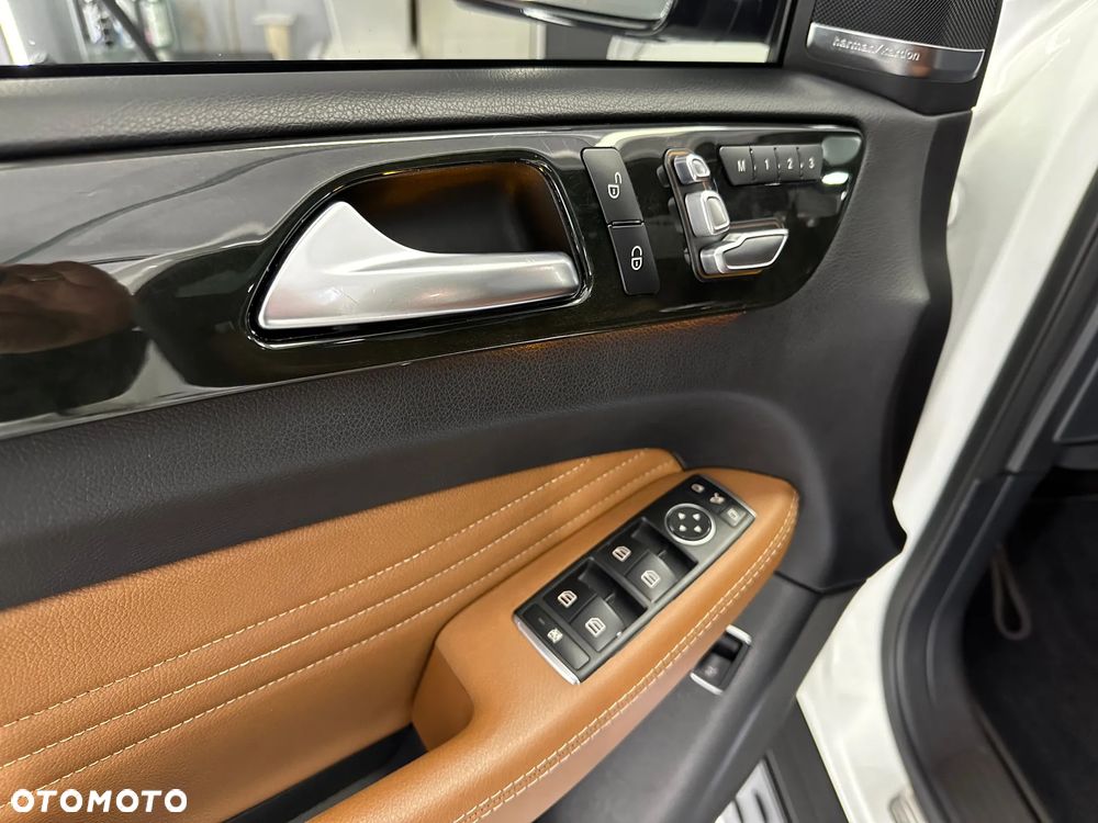Mercedes-Benz GLE AMG 43 4-Matic - 24