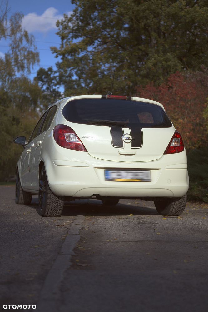 Opel Corsa - 7