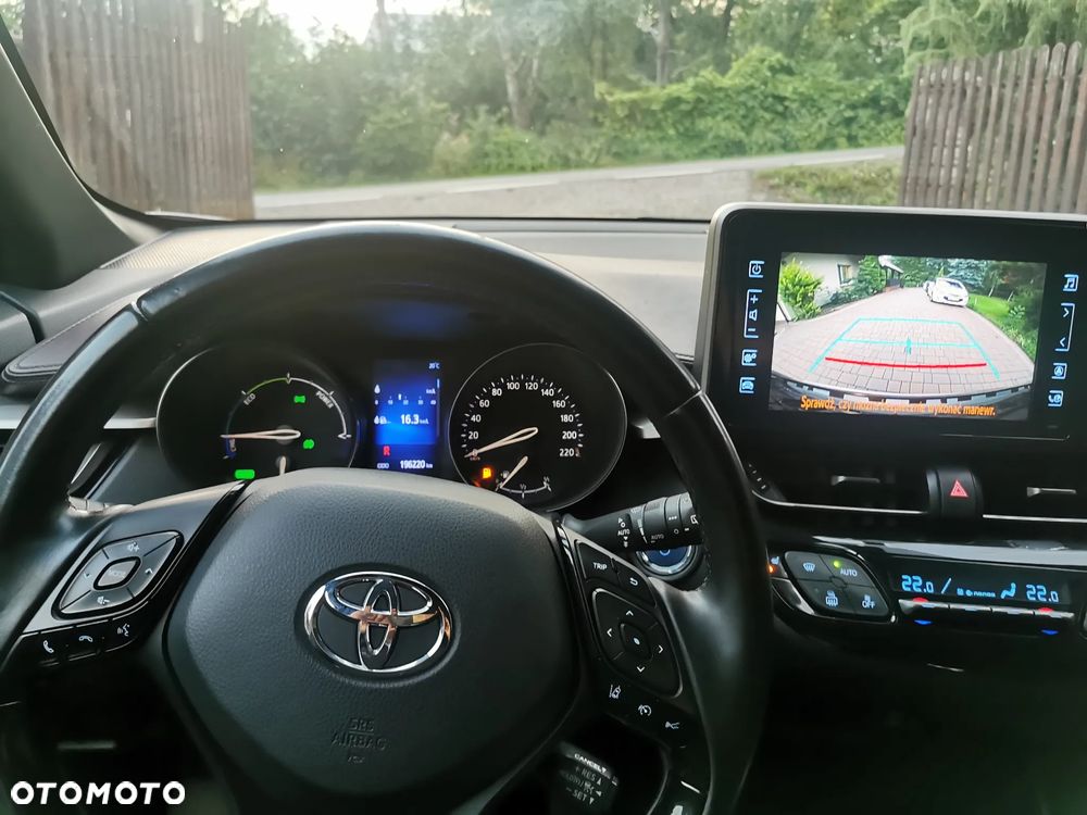 Toyota C-HR Lounge - 13