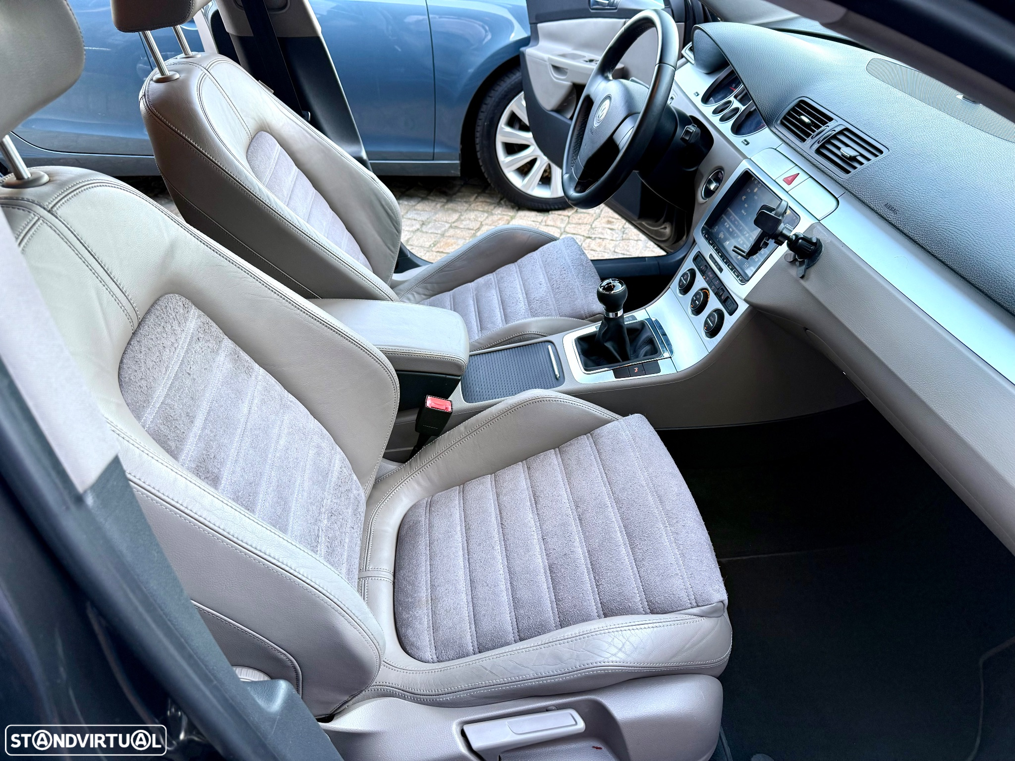 VW Passat 2.0 TDI Highline - 50