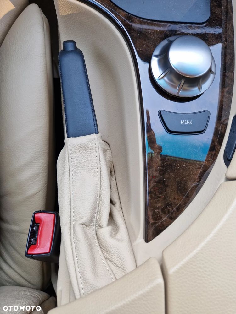 BMW Seria 5 530i - 11