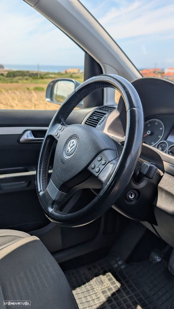 VW Touran 1.9 TDi Trendline 7L - 16