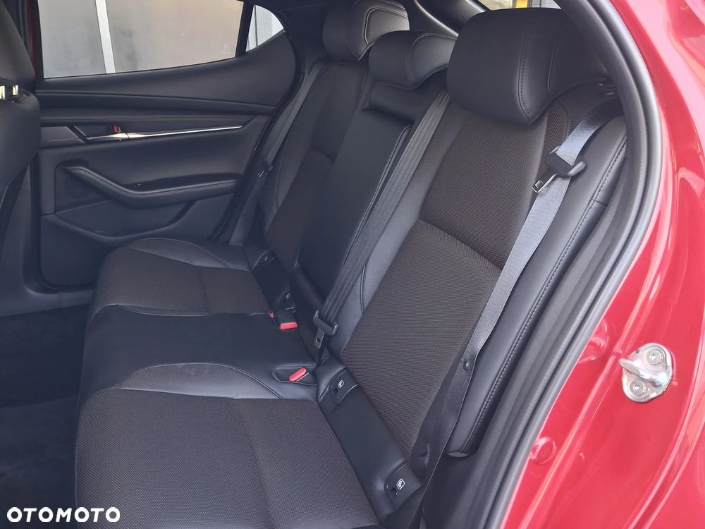 Mazda 3 2.0 mHEV Takumi - 9