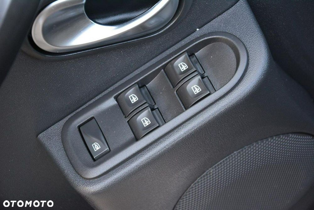 Dacia Duster TCe 125 2WD Prestige - 32