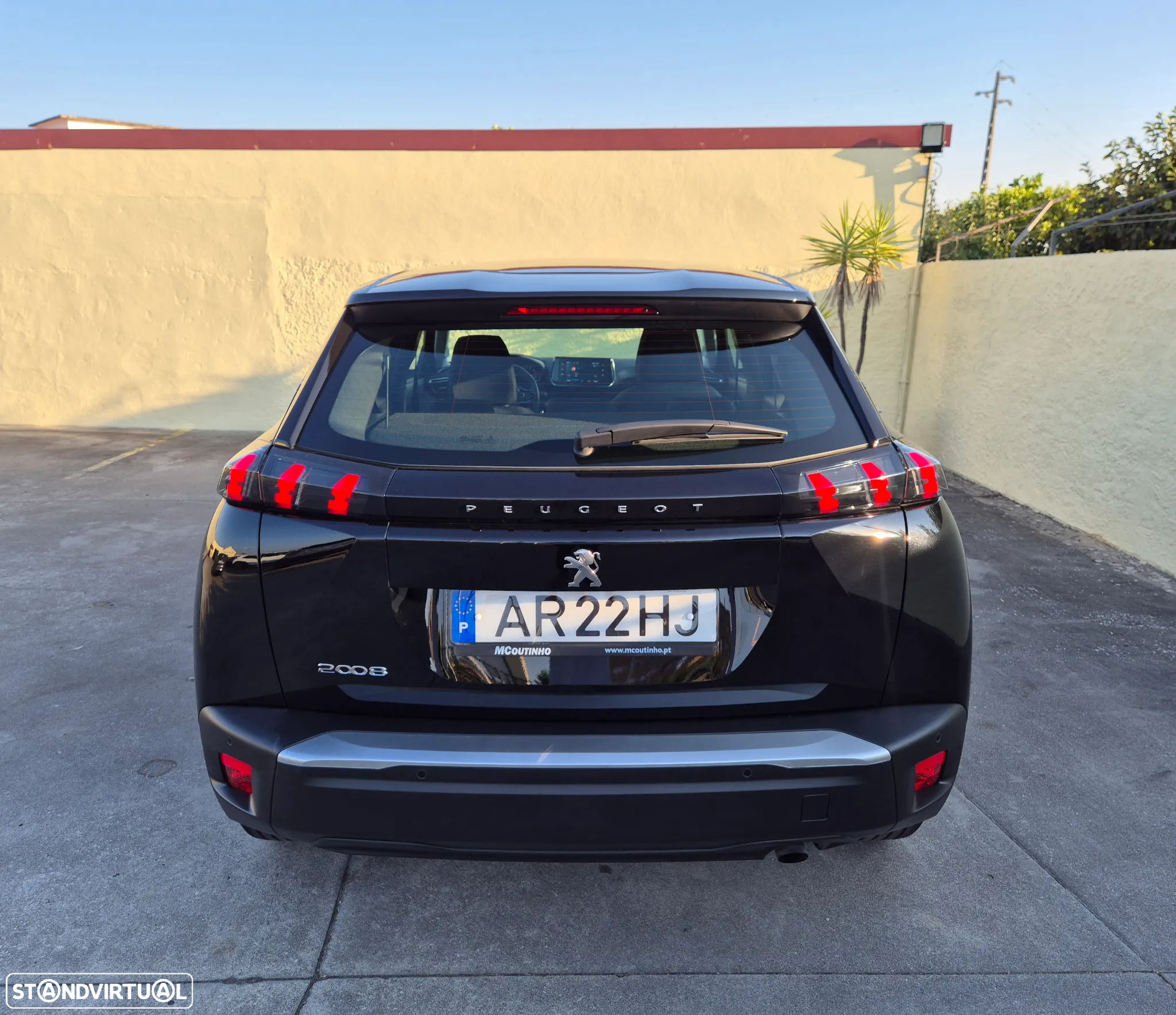 Peugeot 2008 1.2 PureTech Active Pack - 17