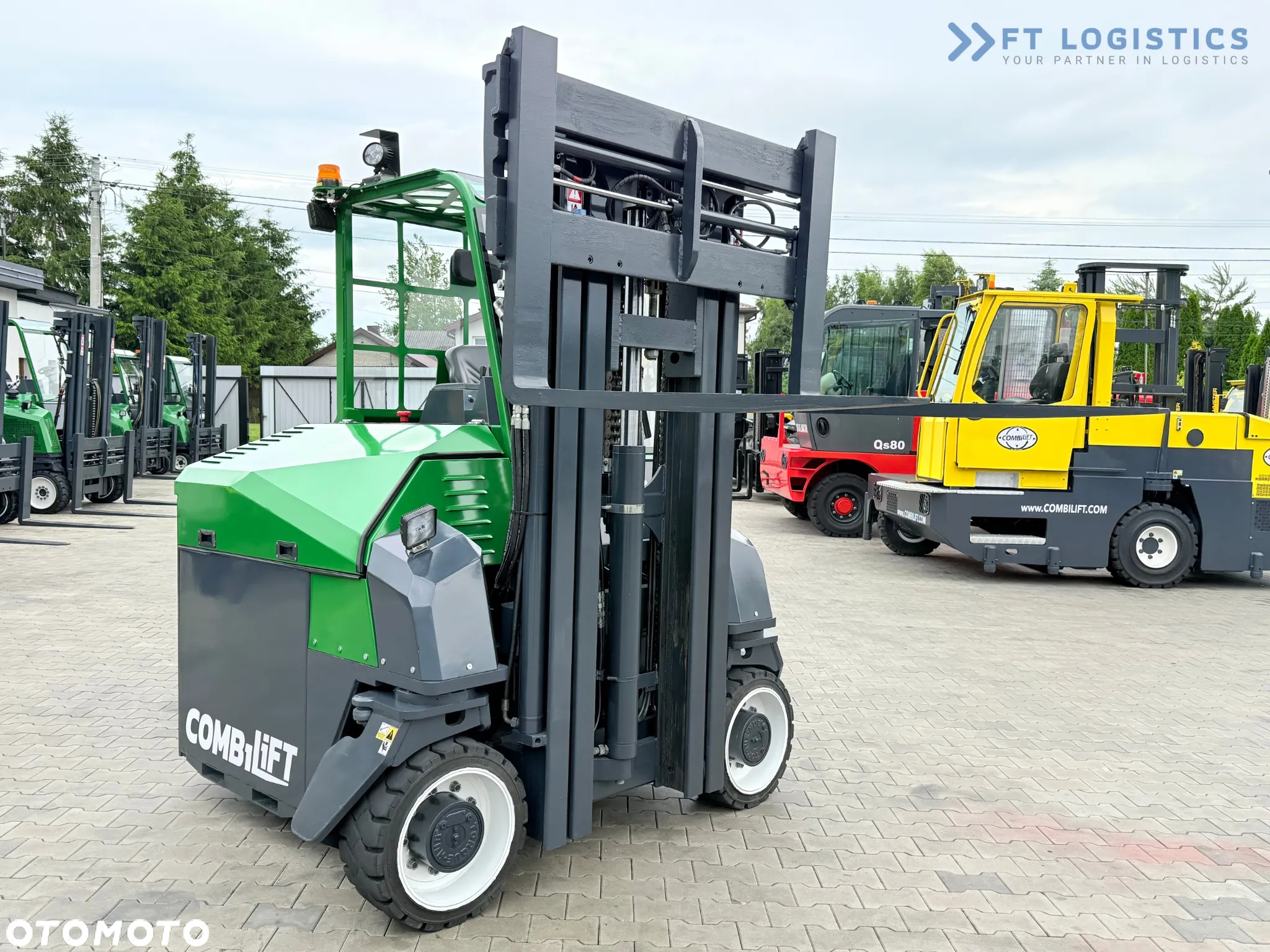 Combilift CBE4000 / TRIPLEX 5200MM / ELEKTRYCZNY / WOLNY SKOK / POZYCJONER / PRZESUW WIDEŁ / JAK NOWY - 24