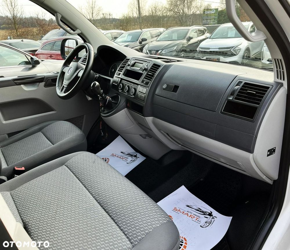 Volkswagen Transporter - 8