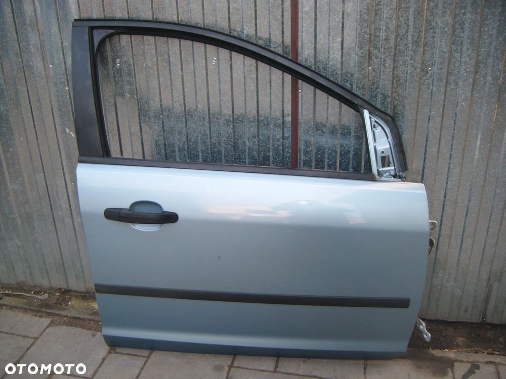 ford focus mk2 kombi drzwi prawy przód  Z3 - 1