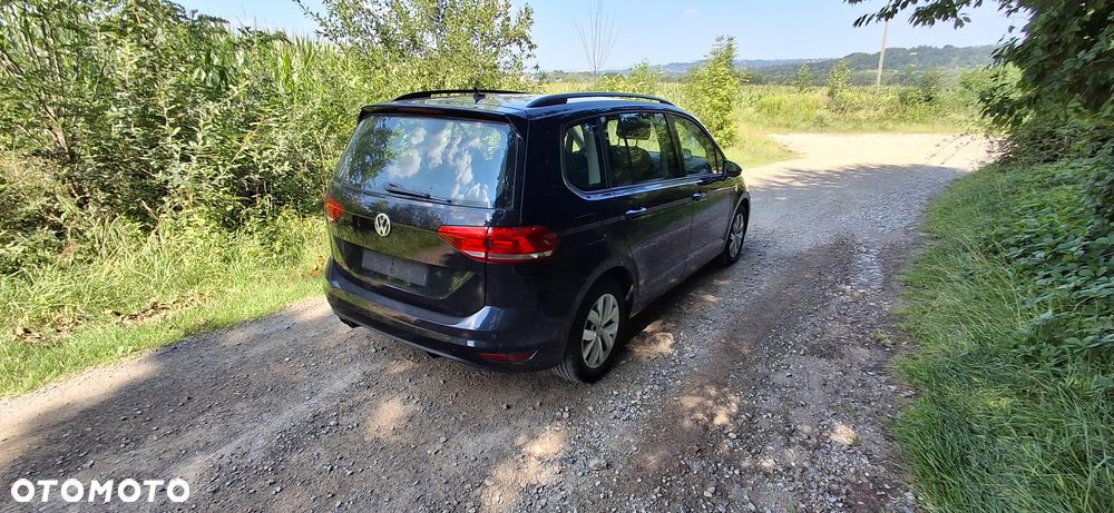 Volkswagen Touran 2.0 TDI SCR DSG Join - 4