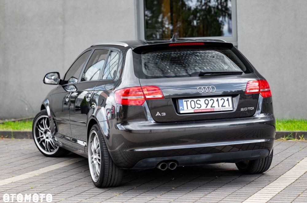 Audi A3 Sportback 2.0 TDI DPF S line Sportpaket - 12