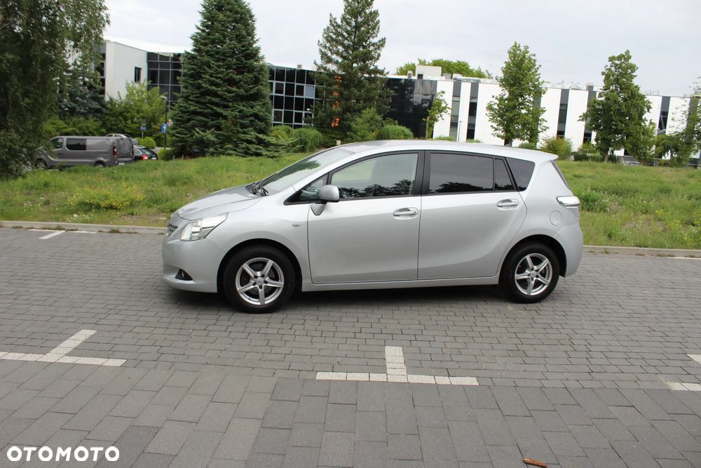 Toyota Verso 1.8 7-Sitzer Comfort - 2