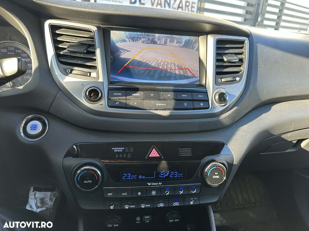 Hyundai Tucson blue 1.6 CRDi 2WD DCT Premium - 17