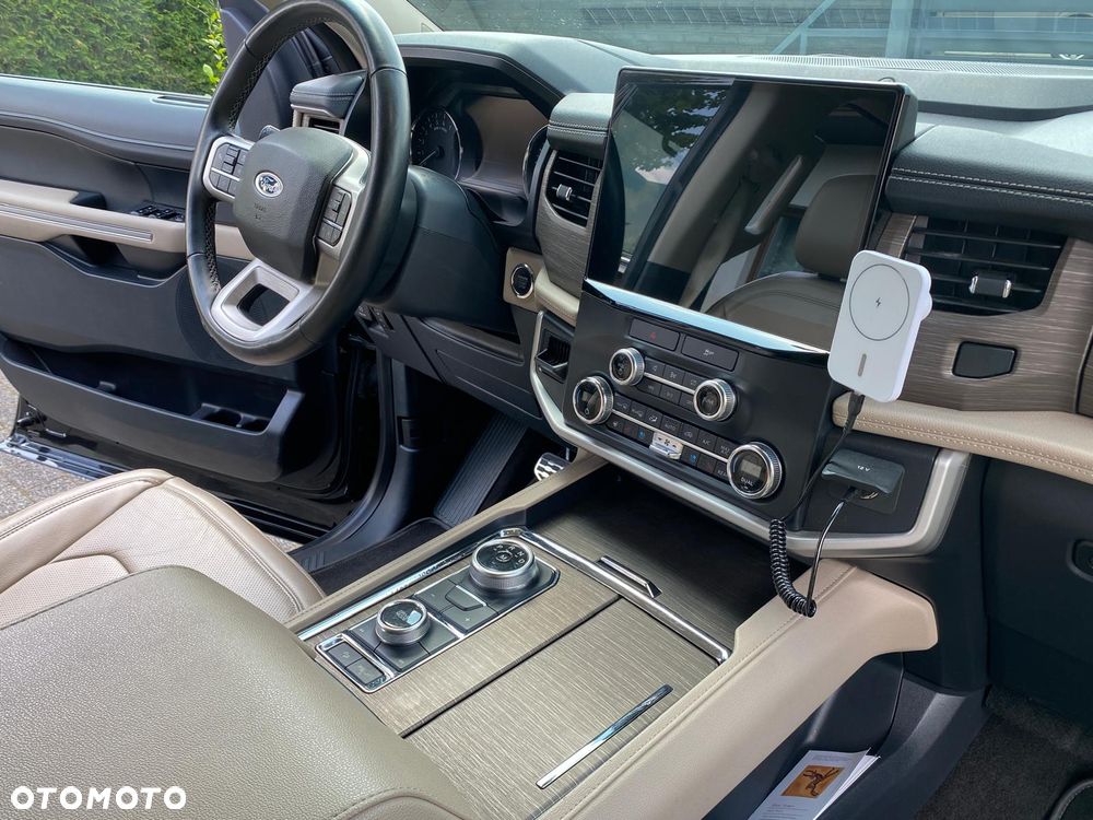 Ford Expedition - 19