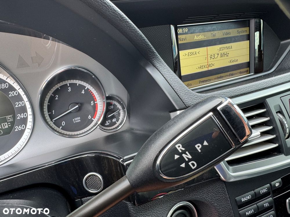 Mercedes-Benz Klasa E 350 CDI 4-Matic BlueEff Avantgarde - 20