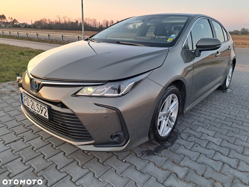 Toyota Corolla - 1