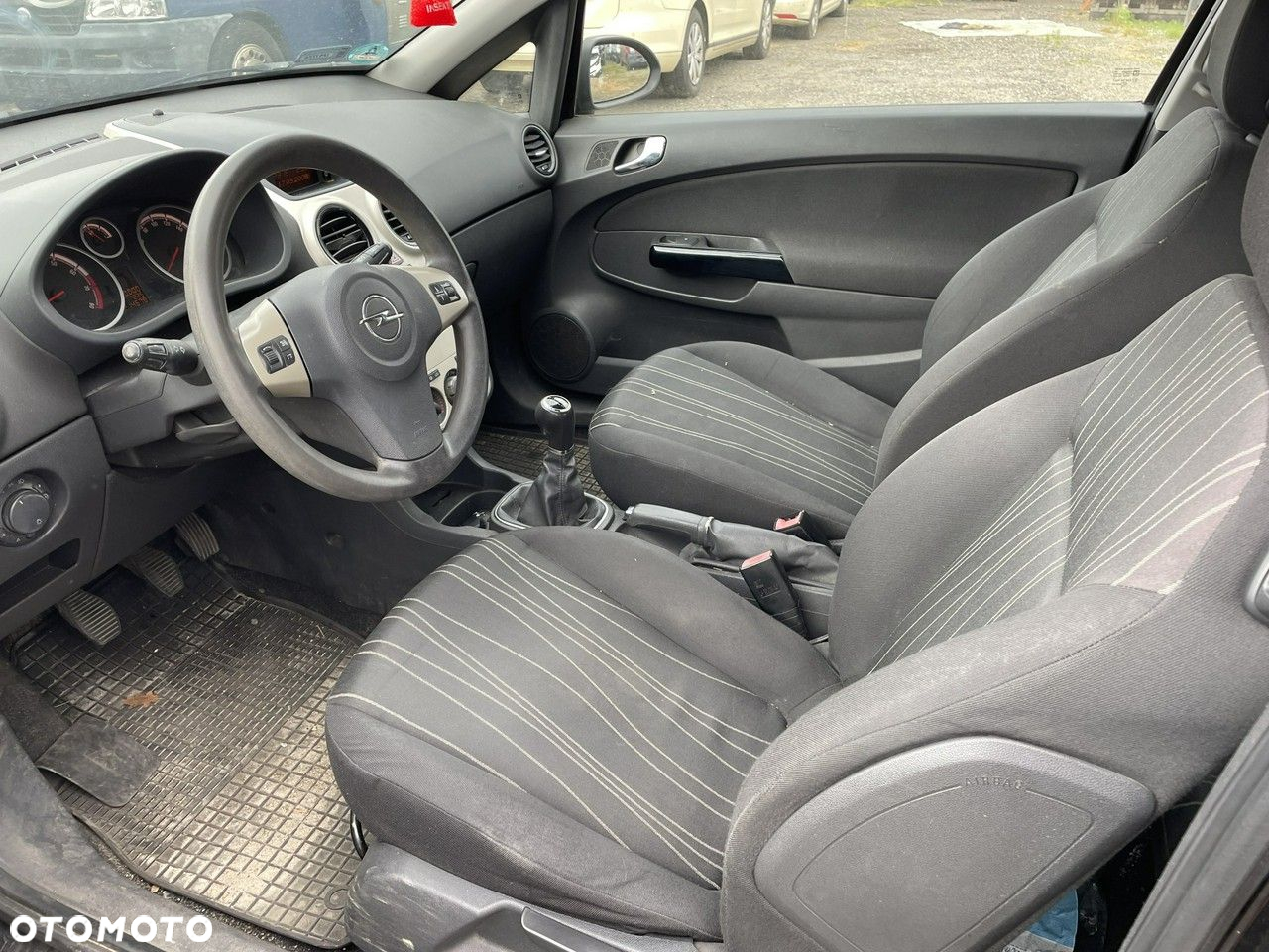 Opel Corsa 1.2 16V Color Edition - 3