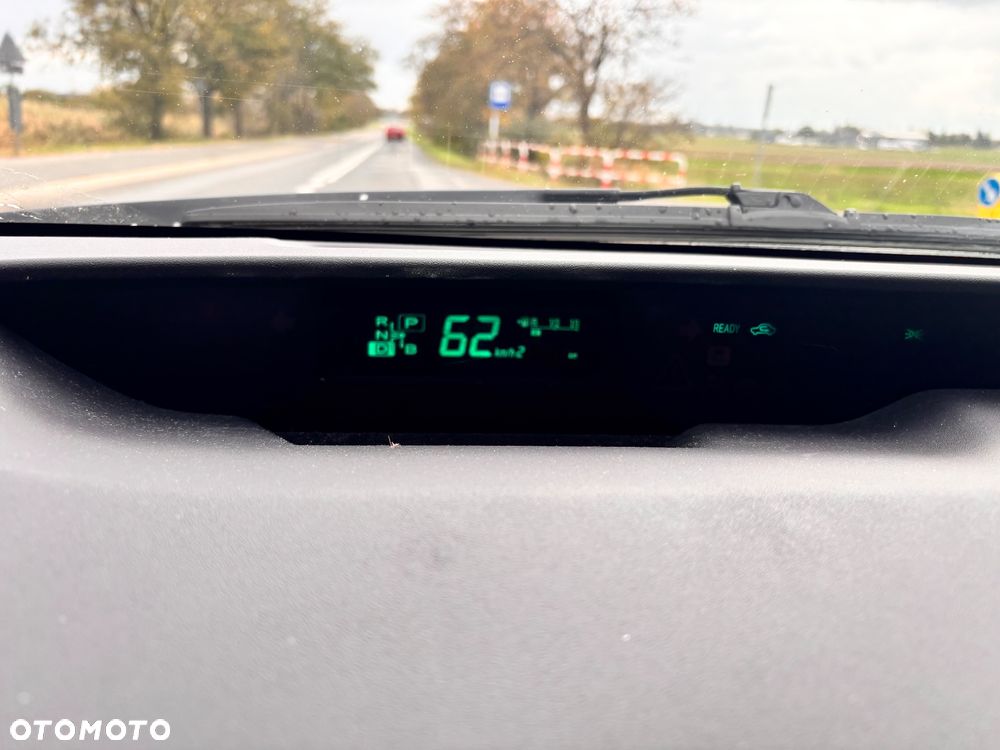 Toyota Prius - 14