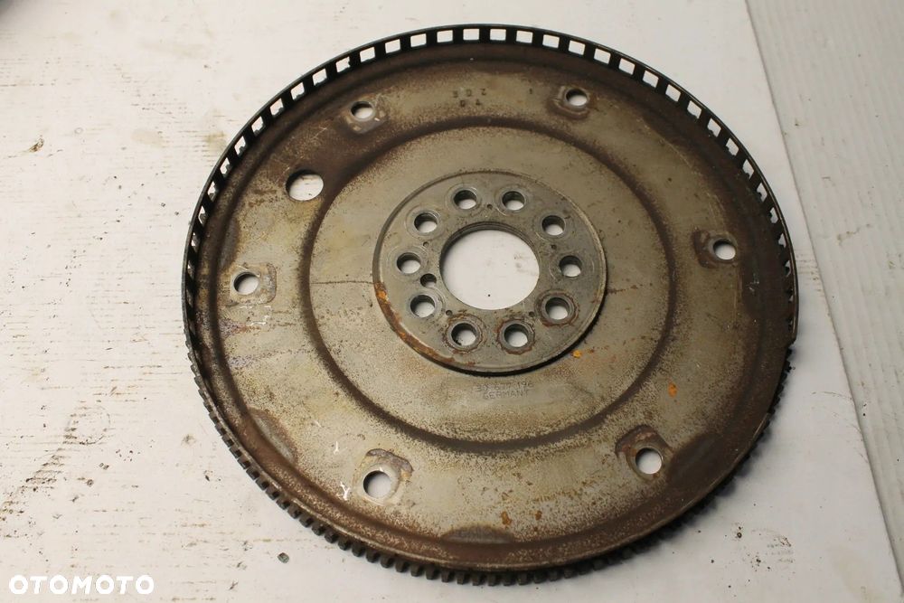 VOLVO V70 III 2.4 D 07R- SPRZĘGŁO HYDROKINETYCZNE KONWERTER 70A040 - 8