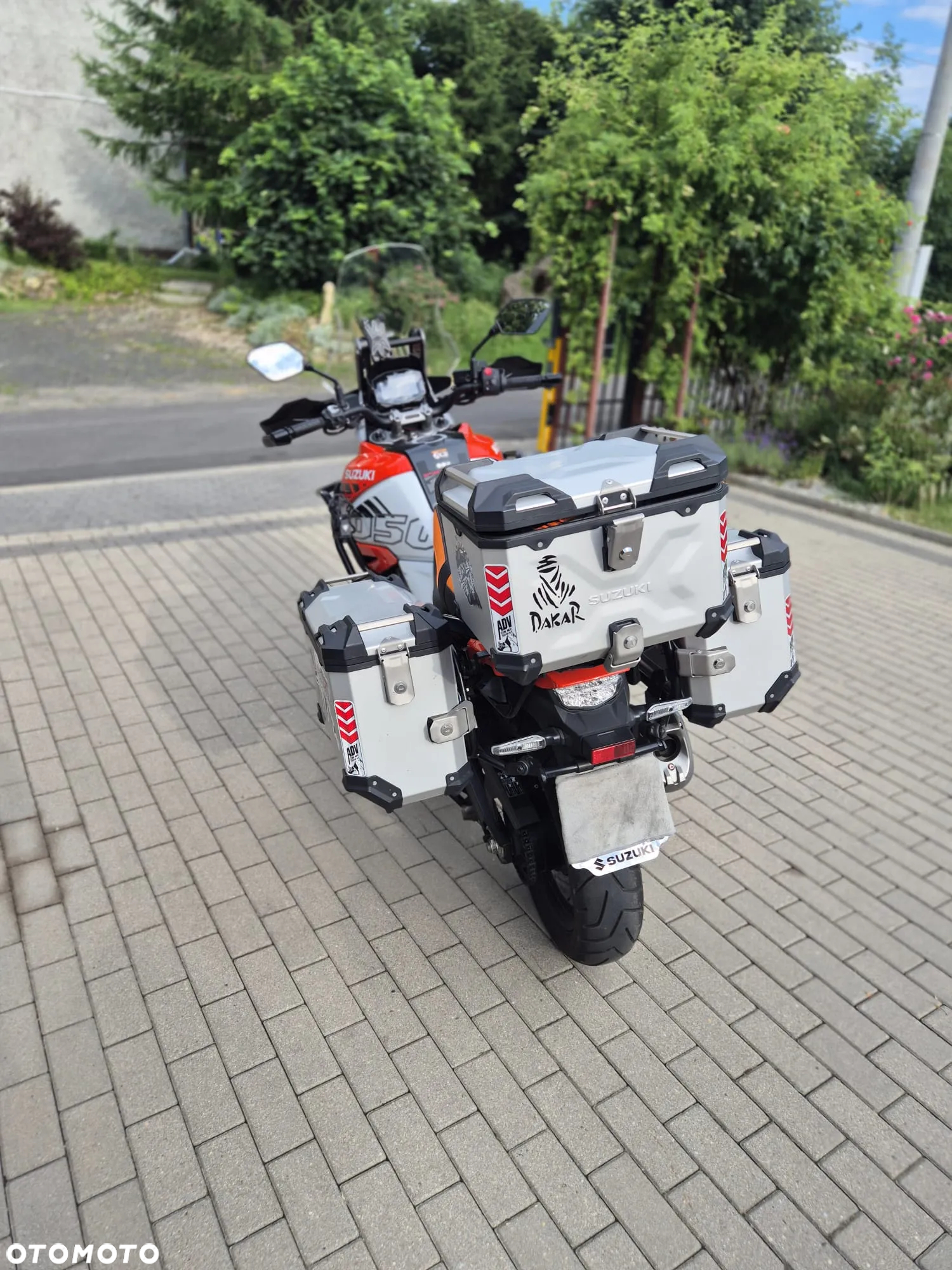 Suzuki V-STROM - 6
