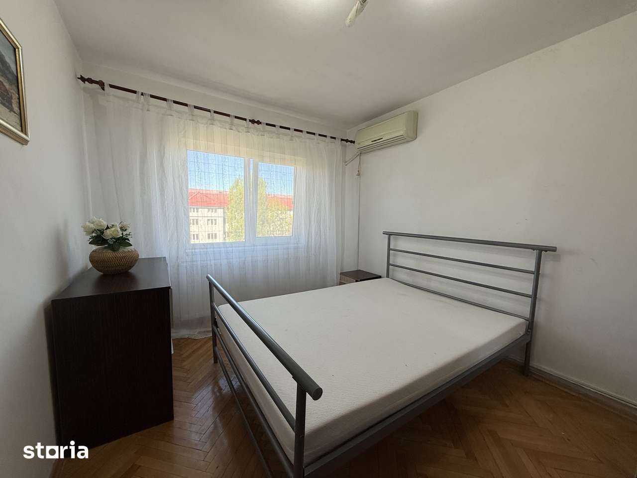 Apartament spatios, 3 camere, decomandat - Lipovei — fotografia 1