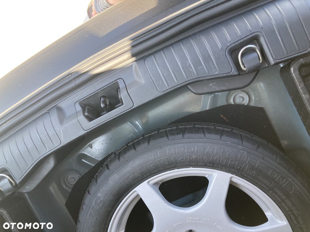 Ford Escape 1.5 EcoBoost AWD SE - 35