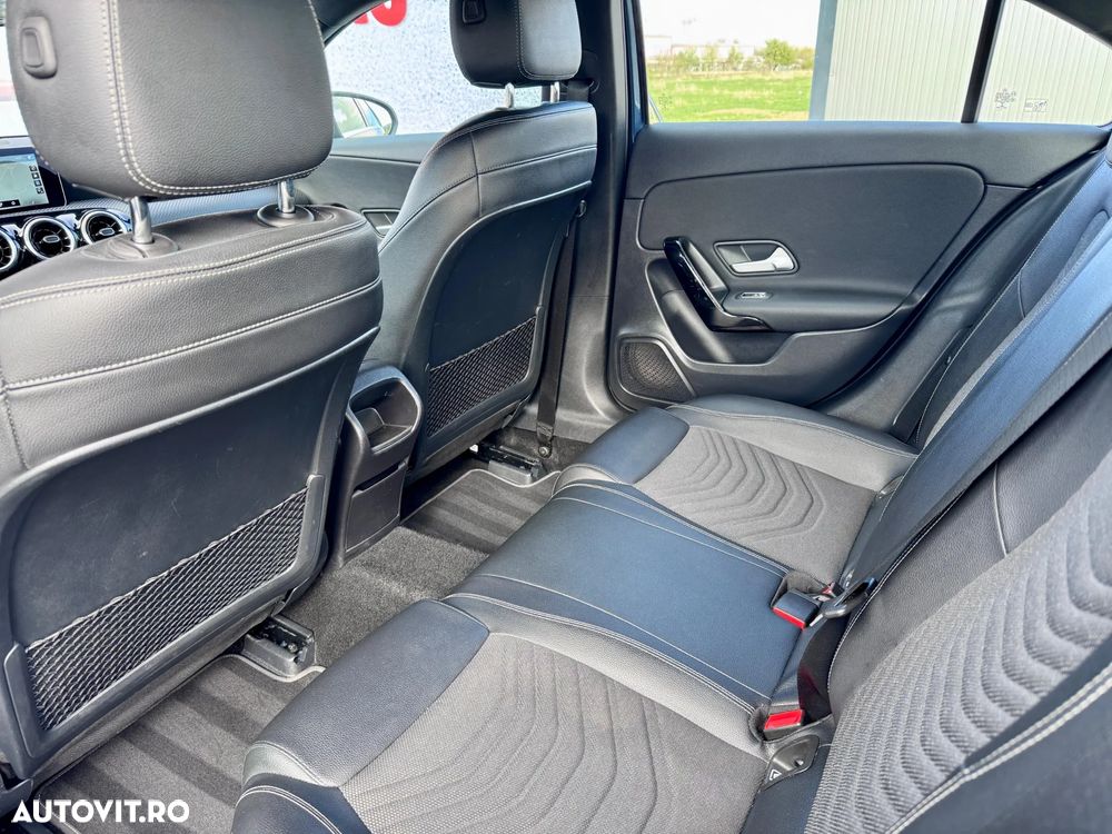Mercedes-Benz A 180 d 7G-DCT - 8