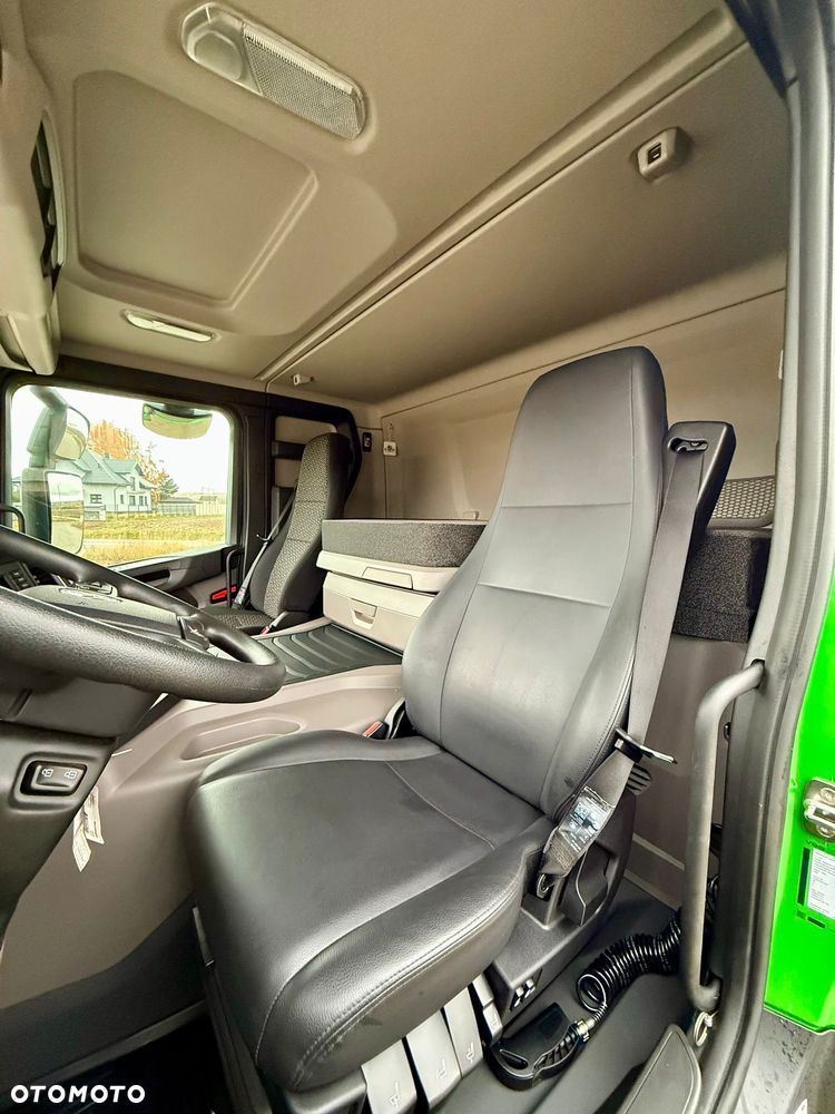 Scania P320 / PLATFORMA / NOWY / 5 TYŚ KM / SYPIALKA / 2023 ROK / CAŁA NA PODUSZKACH / 7.7 M DŁUGOŚCI / LAWETA / DO PRZEWOZU MASZYN ROLNICZYCH ITP - 28
