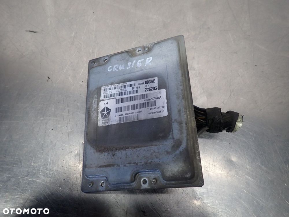 KOMPUTER SILNIKA CHRYSLER PT CRUISER P05033174AA - 1
