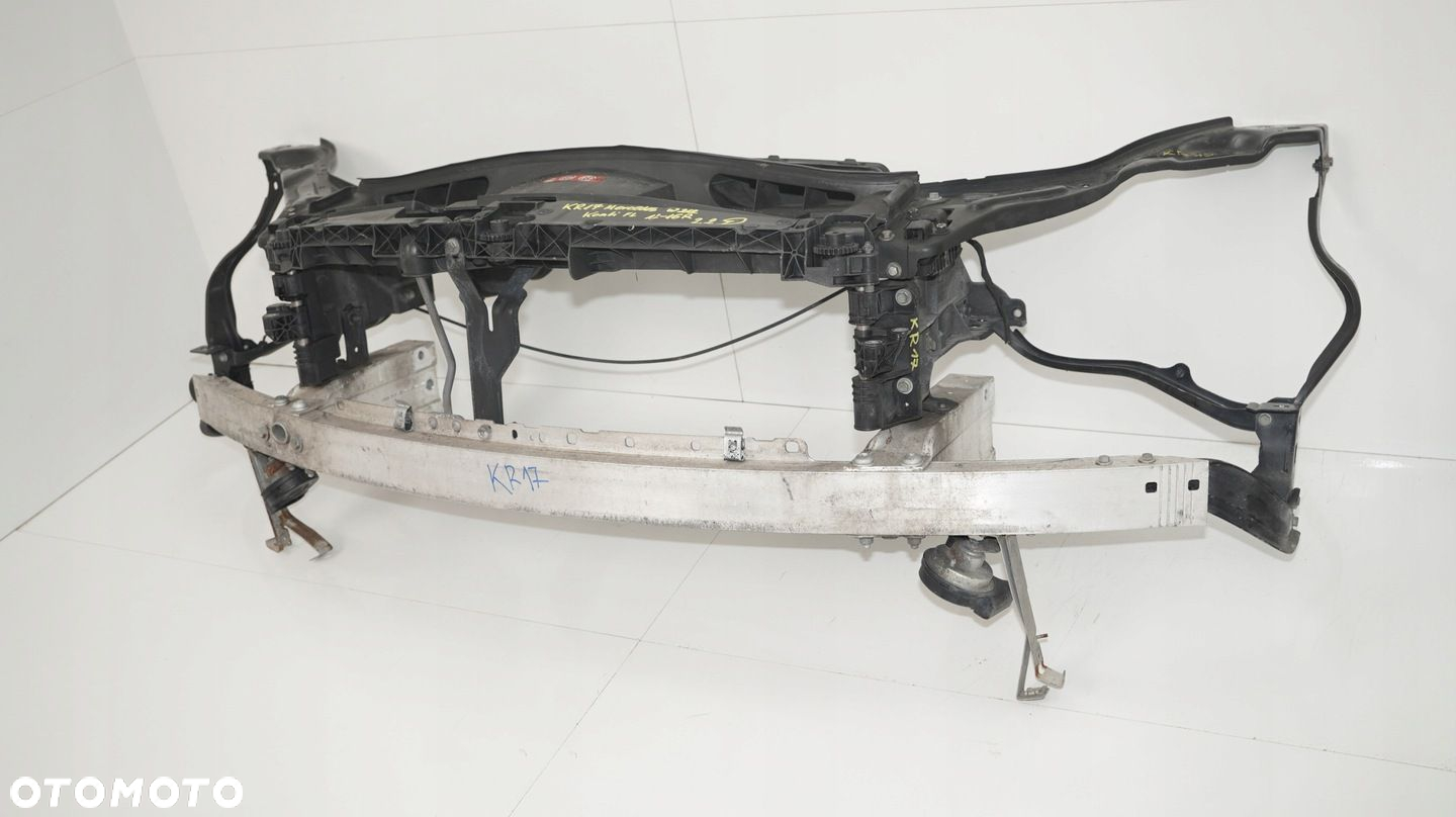 PAS PRZÓD PRZEDNI MERCEDES W212 LIFT 12-16R 2.2D - 3