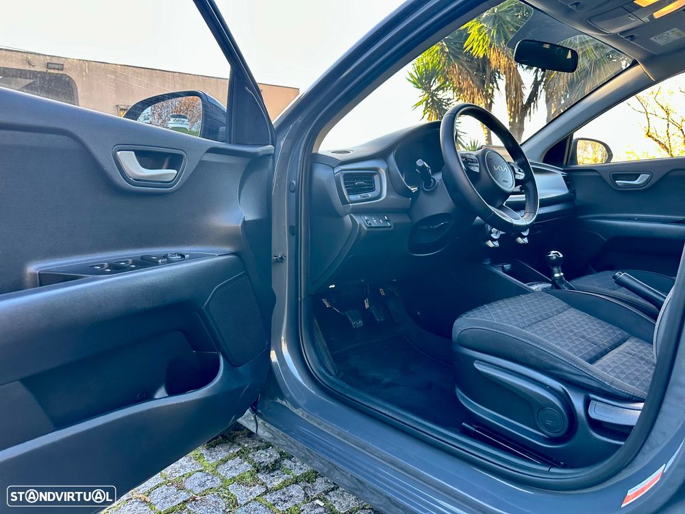 Kia Rio 1.2 CVVT Dynamic - 16