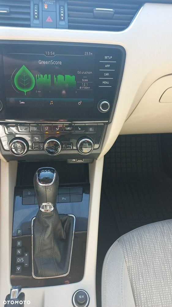 Skoda Octavia - 13