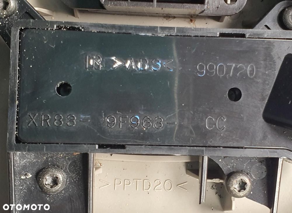 LAMPKA OŚWIETLENIE WNĘTRZA JAGUAR S-TYPE XR83-9F963-CC - 6