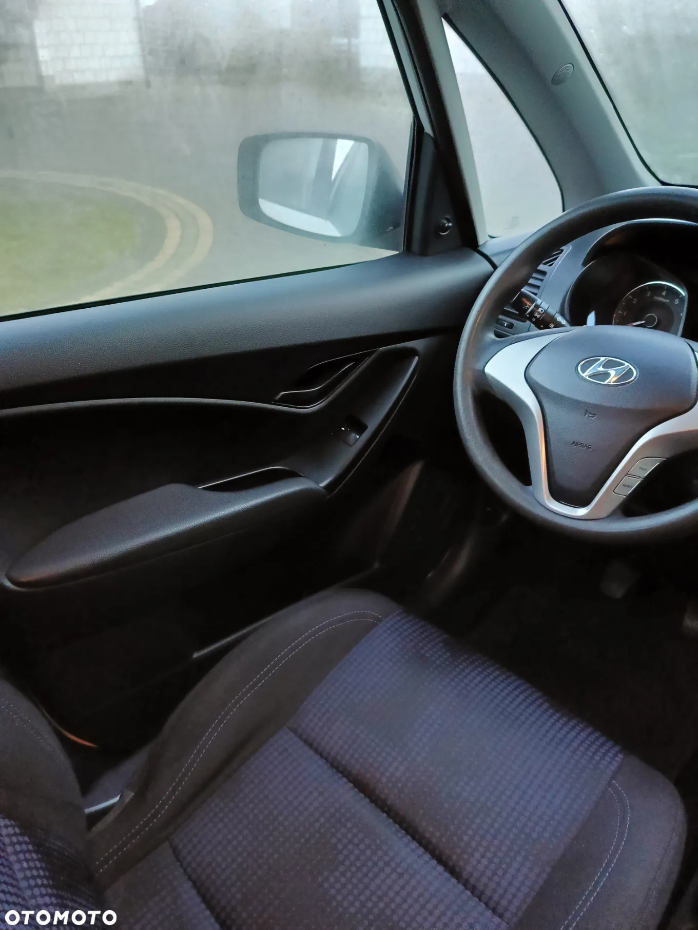 Hyundai ix20 1.4 Classic + - 21