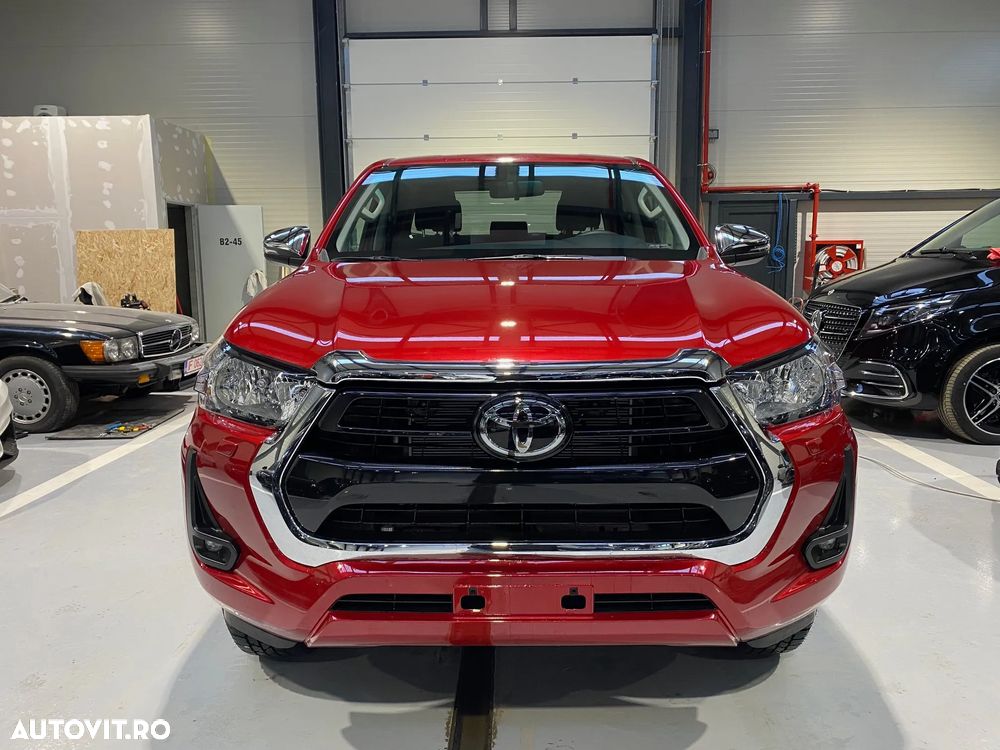 Toyota Hilux 2.4D 150CP 4x4 Double Cab AT Style - 9